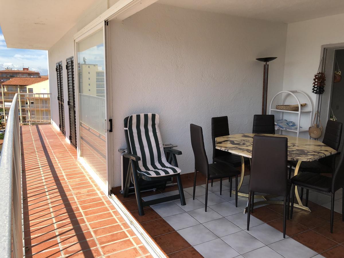 J&V Sol I Mar 17 Apartamento Roses Exterior foto